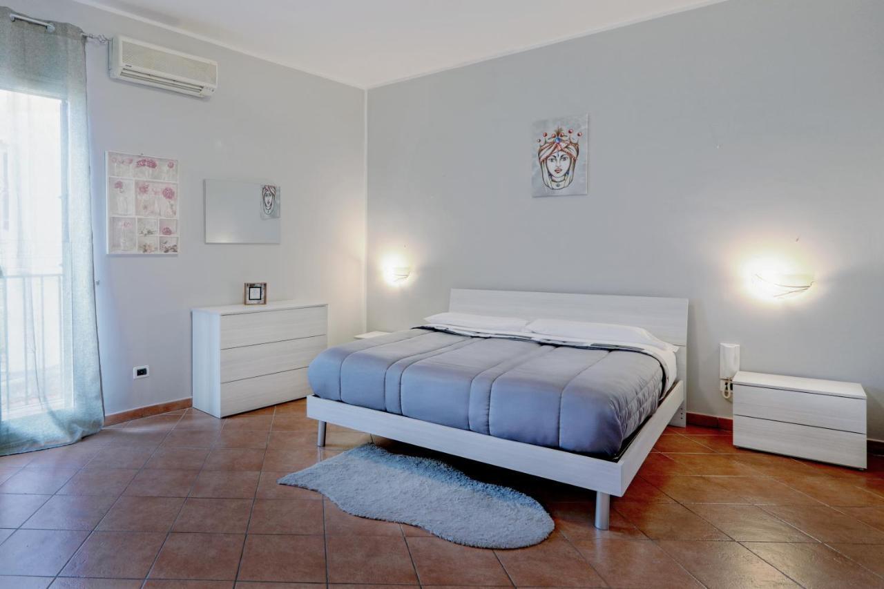 Casa Di Molly Cozy Apartment Near Via Roma 巴勒莫 外观 照片